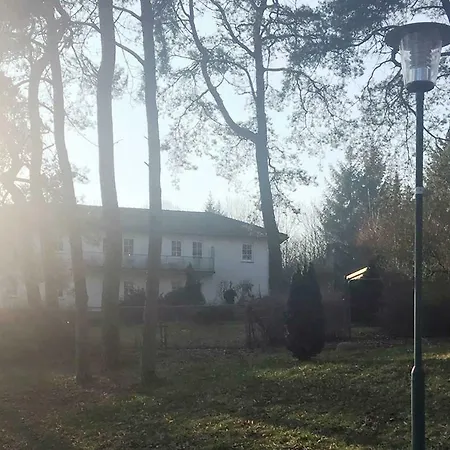 Apartment Ferienapartment Rotfeder Am Goldbe Lalendorf